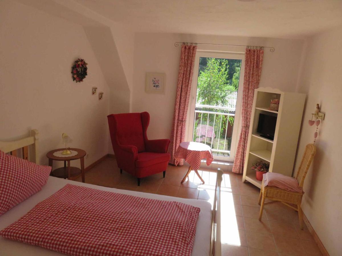 Hotel Pension Gestuet Morgenstern Hamelin Esterno foto