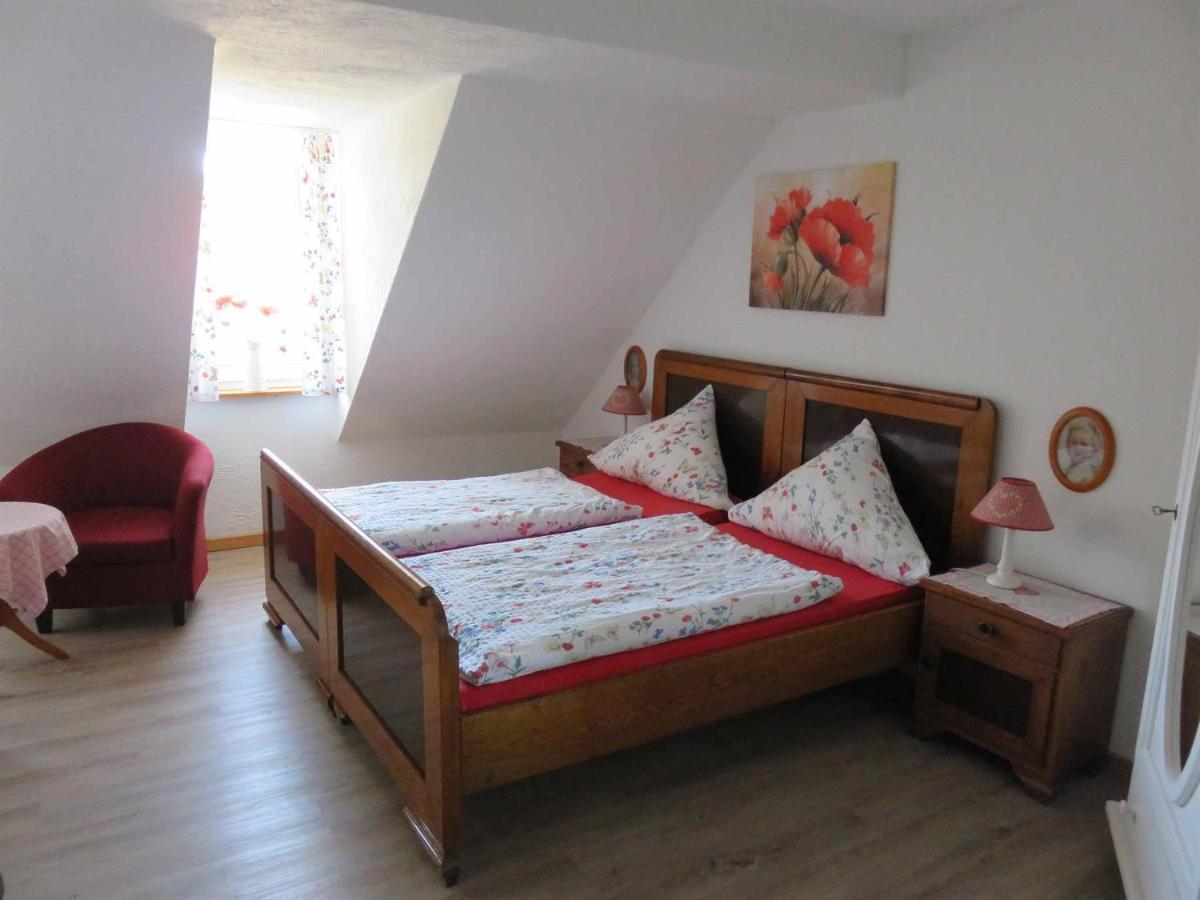 Hotel Pension Gestuet Morgenstern Hamelin Esterno foto